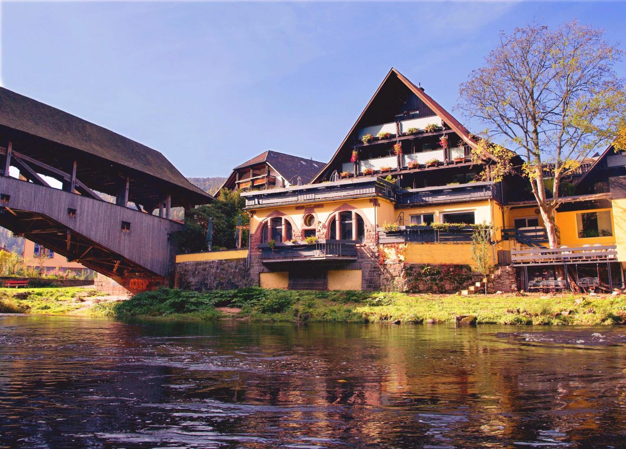 Das Waldhaus ฟอร์บาค ภายนอก รูปภาพ